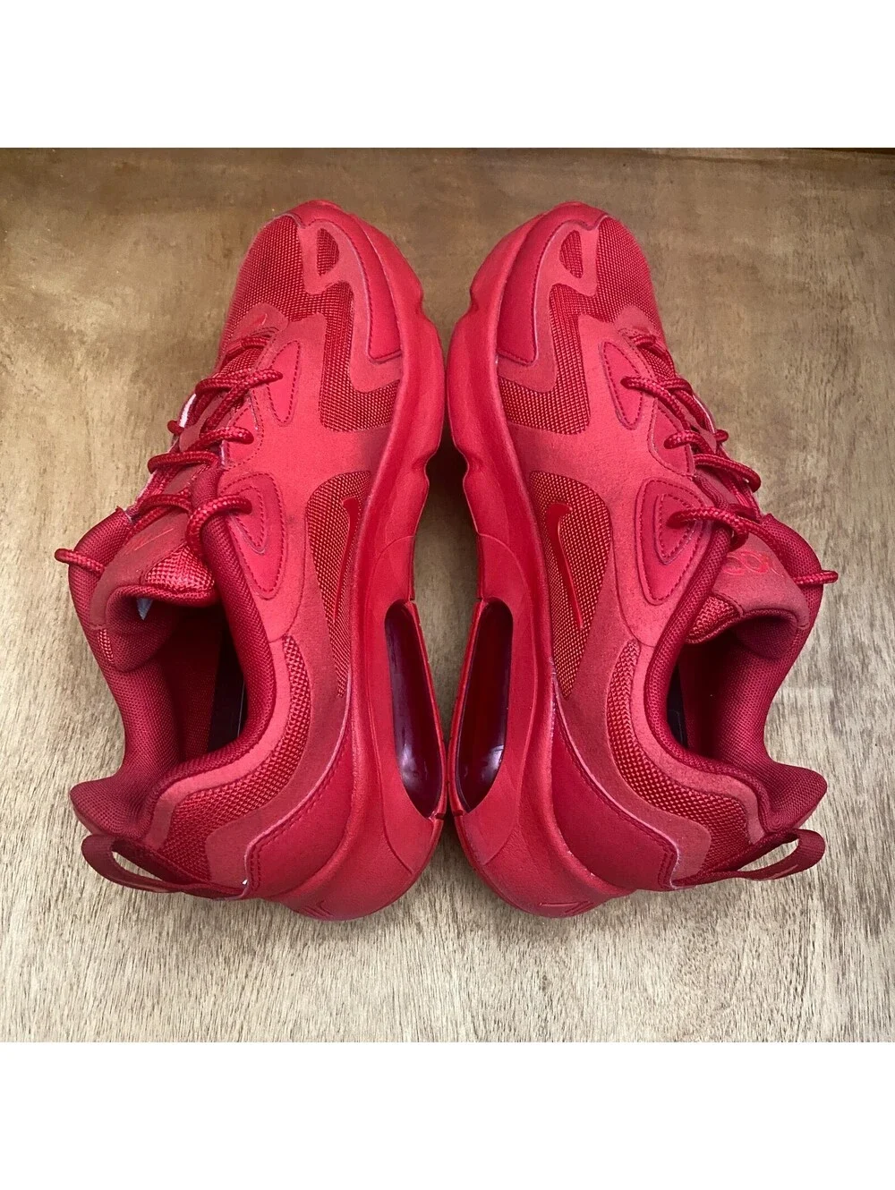 Nike Air Max 200 Shoes Mens Size 9 University Red Athletic Sneakers CU4878-600
